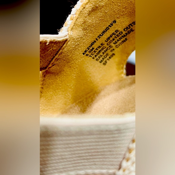 Anne Kline sz 8 Canvas natural tan wedge Slingback Sandals like new - Picture 7 of 8